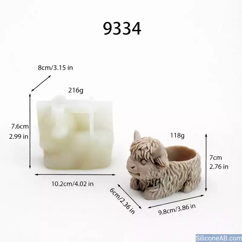 Adorable Sitting Highland Cow Vessel Mold for DIY Gifting