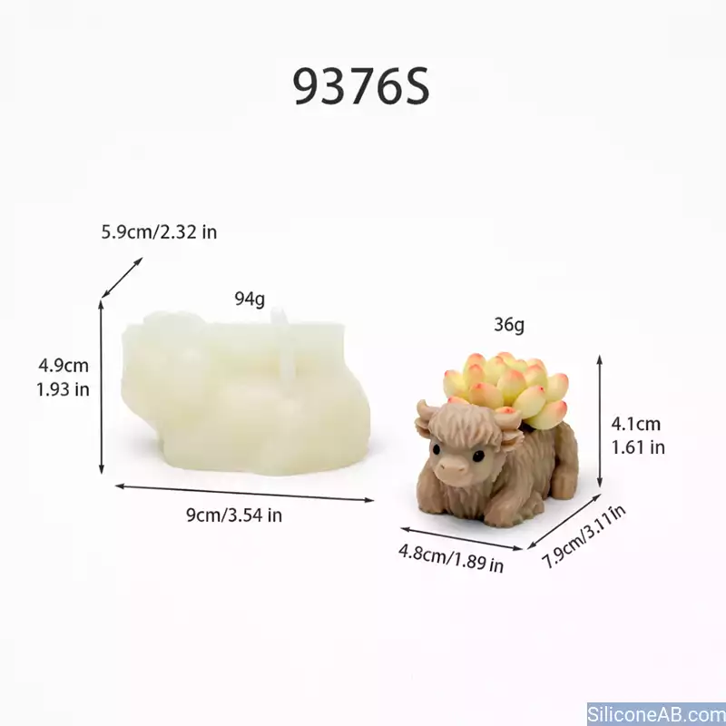 Highland Cow with Succulent Silicone Mold for 3D Candle