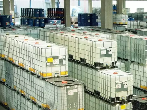 silicone raw materials warehouse